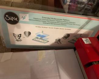 #264	Sizzix Die Cutting w/ Extended Platforms	 $40.00 			