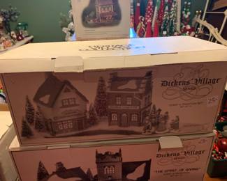#254	Dickens Village Starter Set of 13	 $25.00 			