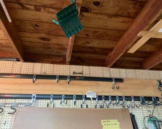 #193	Rubbermaid Fastrack 69 & 84 inch Rails with 17+ Hooks	 $120.00 			