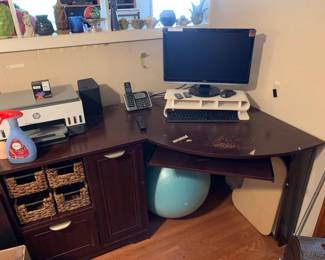 #085	corner desk with 1 door 1 drawer 4 basket hole with key board shelf 60wx40x22x30t	 $65.00 