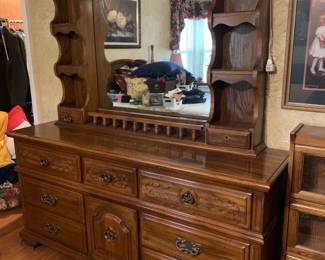 #024	summit dresser 9 drawer  68x19x33  mirror has 2 drawers 68x 41	 $175.00 			