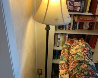 #039	floor lamp with pineapple top	 $125.00 			