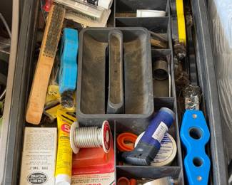 Plumbing supply kit