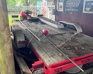 nice flat bed trailer with title