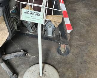 Vintage Magazine rack