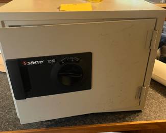 Sentry Safe w/combo
