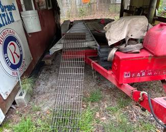 nice flat bed trailer with ramps