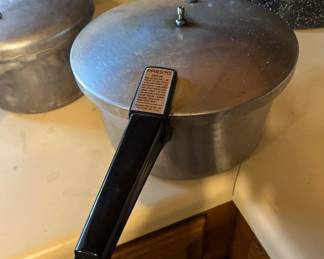 Vintage cookware