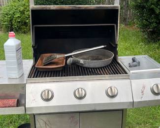 Propane grill