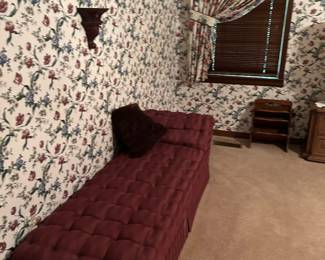 Chaise Lounge with storage