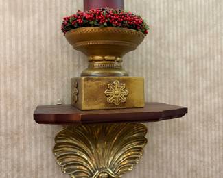 Wall shelf