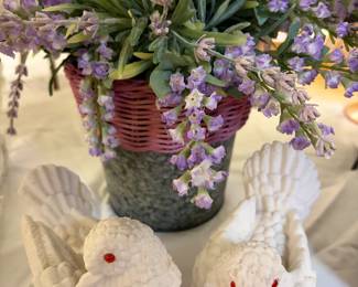 Faux floral, bird decor