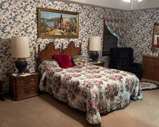 Queen bed, vintage/retro furniture, floral bedding