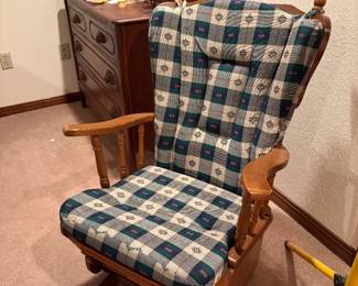 Gliding rocker