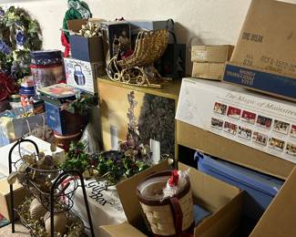 Seasonal decor, Christmas decor