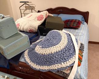 Afghan, queen bed