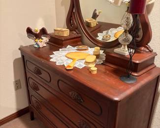 Vintage dresser with mirror