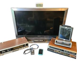 Reseller and Collector Tech Lot Old New Vintage to Modern Media Electronics Bundle