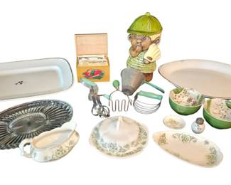 For That Vintage Green Kitchen