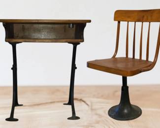 03 Antique Kenney Bros. Wolkins Schoolhouse Desk Chair Set