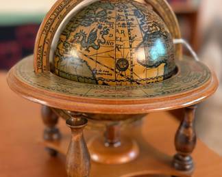 Decorative Old World Table Globe (Small)