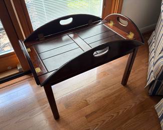 Butler's Tray Table