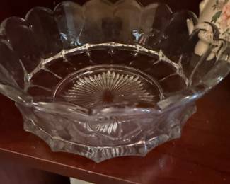 Heisey Colonial glass bowl