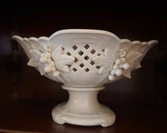 Ardalt Uva Bianca Pedestal Dish