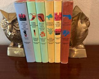 JUNIOR DELUXE EDITIONS BOOK SET