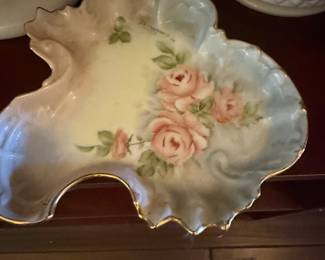 RS Prussia Porcelain Nappy Dish