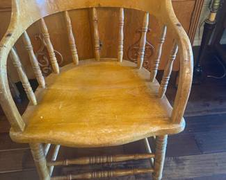 Oak Captain's Chair