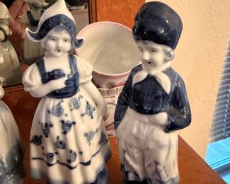 Delft Blue Dutch Boy and Girl Figurines