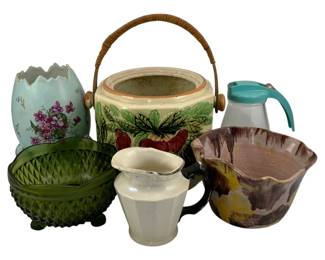 449 - Assorted Items (Description): A mixed lot of decorative items including  various ceramic and glass pieces. The  assortment features an array of vessels and  containers suitable for display or functional  use.