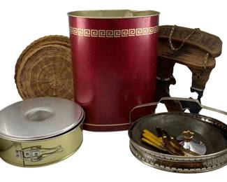 501 - Assorted Household Lot Items (Description): An assorted lot of household items including  various decorative and functional pieces.