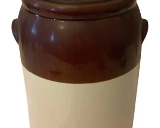 260 - McCoy Stoneware Crock w/ Lid 13"x9" (Description): McCoy stoneware crock with lid featuring a  two-tone design. The piece includes side  handles and a knobbed lid. Measures 13 inches  by 9 inches.