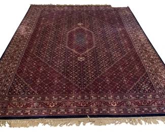 135 - Kweilin Classic Decorative Rug - 100% Wool Pile (Description): Room Size - 9'10"x13'5"