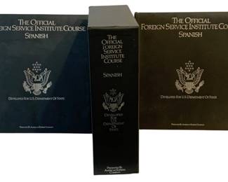 636 - 3 Foreign Service Institute Course Books (Description): A set of three Foreign Service Institute  course books. The collection includes  materials developed for the U.S. Department  of State, focusing on Spanish language  instruction. Presented by American Express Company.