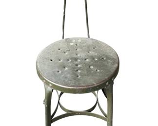 900 - Vintage Metal Chair - 33 x 14.5 x 17