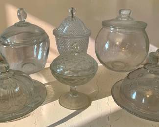 288 - 6 Covered Jars & Dishes