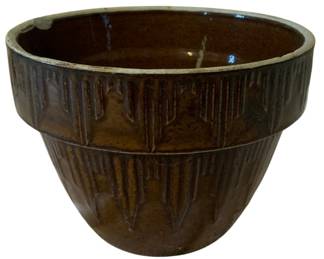 284 - Stoneware Mixing Bowl - 7 x 9 (Description): As Is/Has Crack