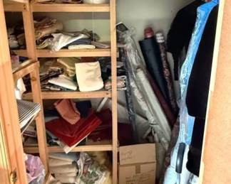 918 - Closet Lot
