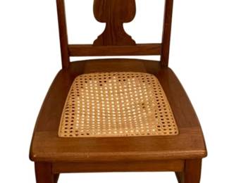 605 - Wood Chair w/ Cane Seat 36.5"x16"x16" (Description): Wood chair featuring a cane seat. The chair  measures 36.5 inches in height by 16 inches  in width by 16 inches in depth.