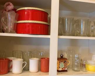 468 - Cabinet Lot Assorted Glassware & More (Description): Cabinet lot containing assorted glassware,  mugs, and storage items.