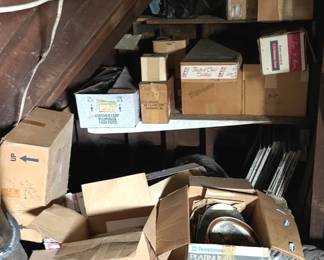 927 - Assorted Items on Shelf & Floor