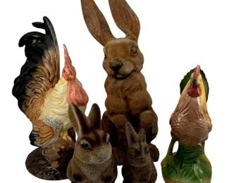 445 - 5 Animal Figures (Description): A lot of five animal figures. The collection  includes various decorative animal figurines.
