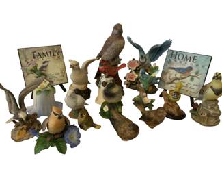 303 - Assorted Decor Items