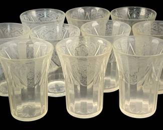 399 - 10 Hazel Atlas Glass Co Royal Lace Crystal Tumbler (Description): Ten glasses featuring elegant etched designs.  Each glass measures 4.25 inches in height by  3.25 inches in diameter.