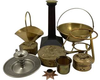 459 - Assorted Metal Items (Description): A lot of assorted metal items including  various brass and pewter decorative and  functional pieces.