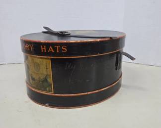 Mallory Hats Black Oval Hatbox