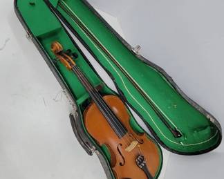 Stradivarius Violin Copy with Case